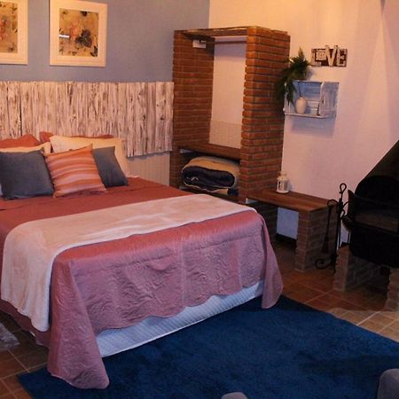 Hôtel Chalé Pico Agudo à Santo Antônio do Pinhal Extérieur photo